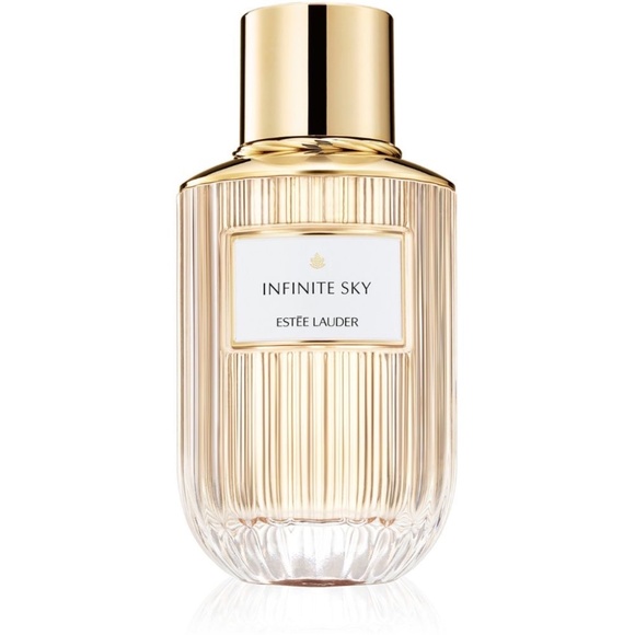 Estée Lauder Infinite Sky